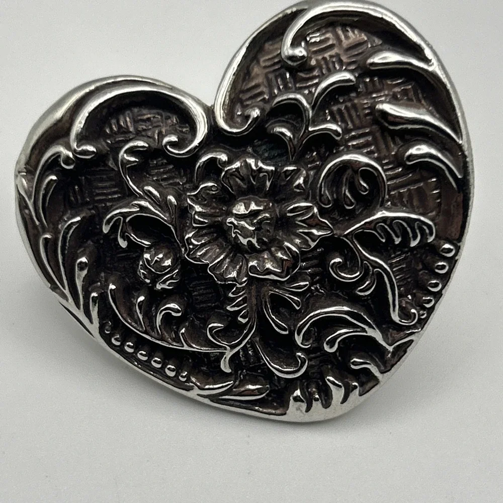 Western Heart Concho Drawer‎ Pulls Set of 2 Floral Embossed Silver Tone Hardware